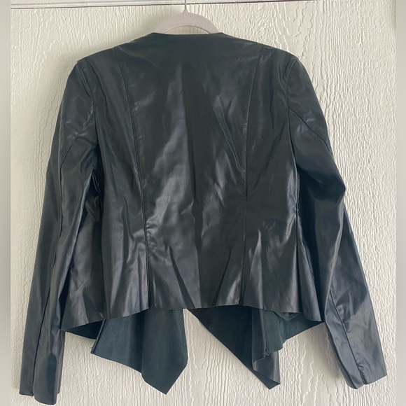 Blank NYC Faux Suede Drape Front Moto Waterfall Biker Jacket. Size Small - Picture 4 of 6